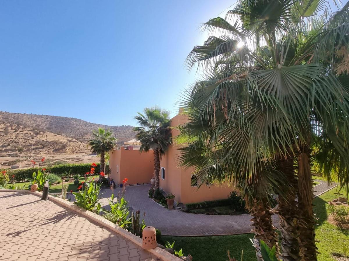 Riad Asmaa Agadir Azrarag Bagian luar foto