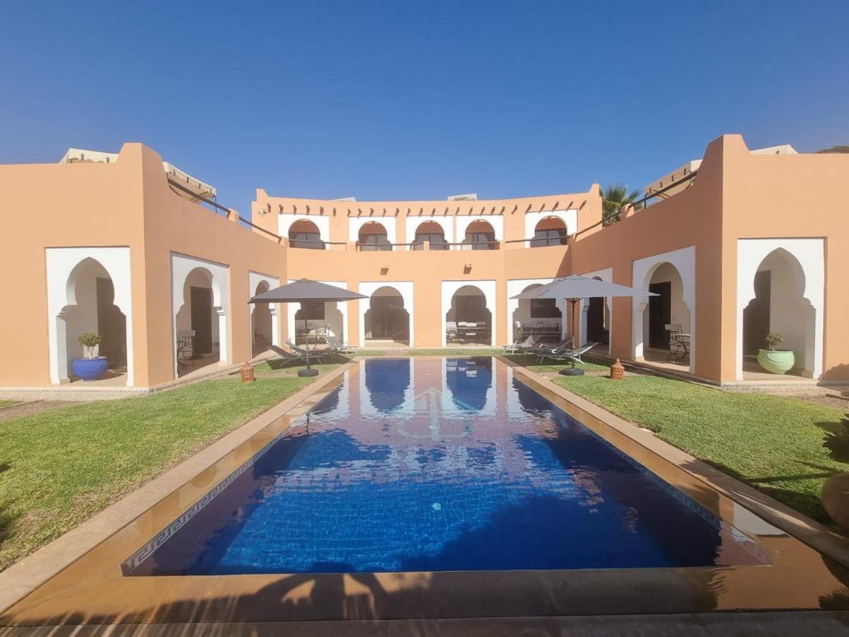 Riad Asmaa Agadir Azrarag Bagian luar foto